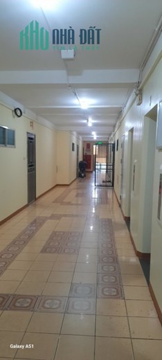 Gấp!!! Vợ chồng em cần Bán căn hộ 2PN, 1WC, phòng 309, tòa 17T10, DT 75m2 giá 3,1 tỷ