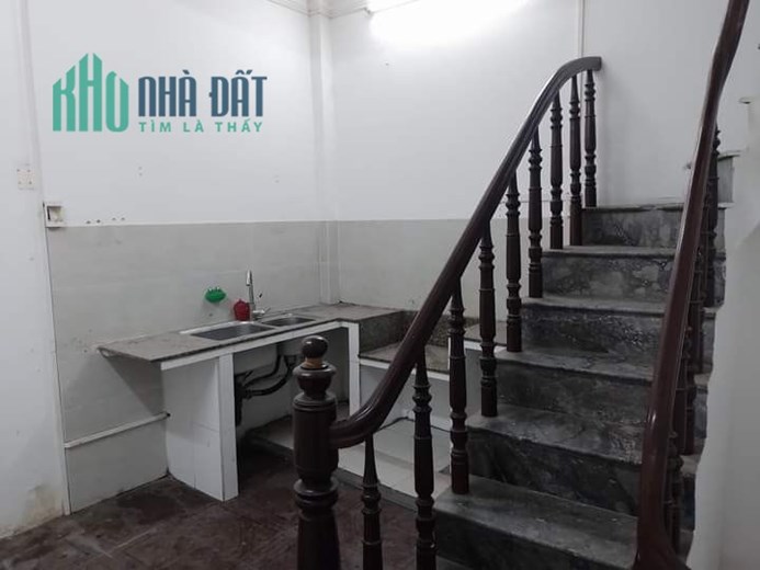 Chính Chủ Nhờ Tìm Người Thuê Nhà Nguyên Căn Đẹp  mặt phố Thái Hà, Đống Đa