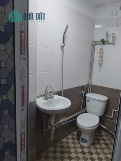 Chính Chủ Nhờ Tìm Người Thuê Nhà Nguyên Căn Đẹp  mặt phố Thái Hà, Đống Đa