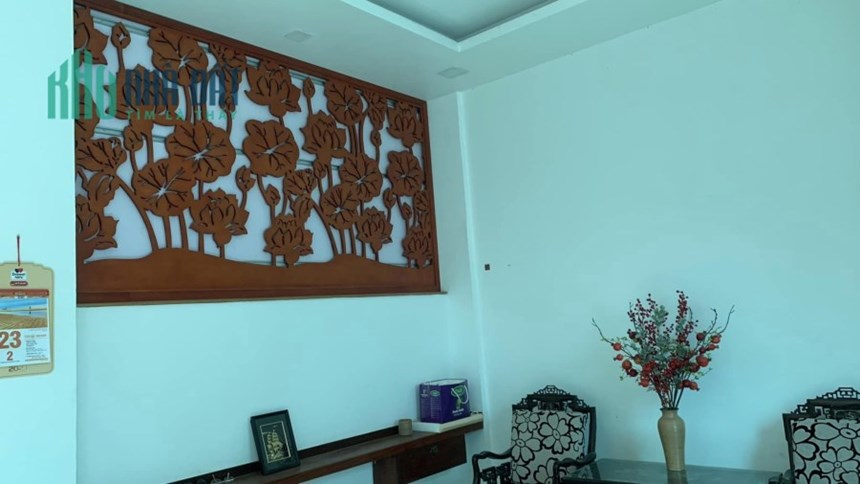 Bán Nhà Ngõ 612 Đê La Thành 85m2 5 tầng, gara ô tô, ngõ thông rộng ô tô dừng đỗ, 4 phòng ngủ đầy đủ
