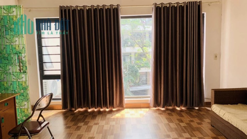 Bán Nhà Ngõ 612 Đê La Thành 85m2 5 tầng, gara ô tô, ngõ thông rộng ô tô dừng đỗ, 4 phòng ngủ đầy đủ