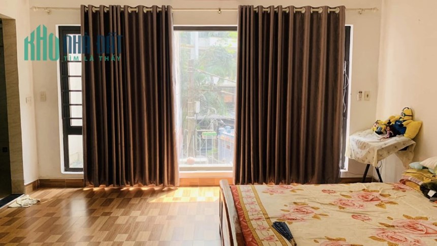 Bán Nhà Ngõ 612 Đê La Thành 85m2 5 tầng, gara ô tô, ngõ thông rộng ô tô dừng đỗ, 4 phòng ngủ đầy đủ