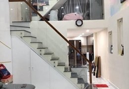 Chủ Định Cư Cần Bán Gấp Nhà Phạm Văn Hai , Tân Bình, 40m2, 3 Lầu, 3PN