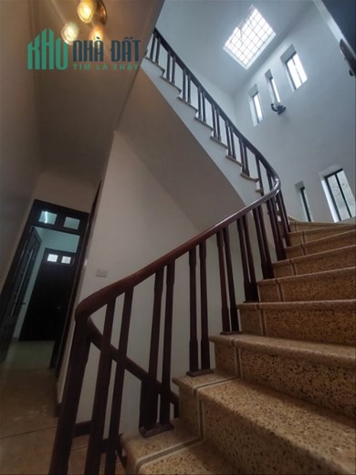 Đức Giang Long Biên Hà Nội 70m2, mặt tiền 5m, quy hoạch pháp lý chuẩn hơn 3 tỷ.