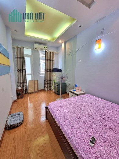 Bán Nhà Phố Pháo Đài Láng 43,1m2 x 5 tầng 5 phòng ngủ, mặt ngõ rộng ô tô tránh kinh doanh đỉnh cao,