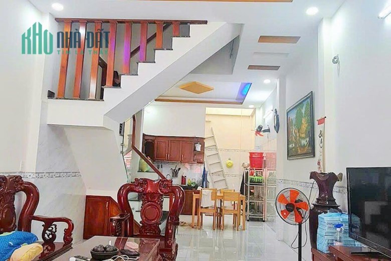 Bán Nhà Mặt Tiền Kinh Doanh chợ, Nguyễn Ảnh Thủ. Quận 12
