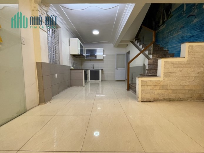 CHÍNH CHỦ CẦN BÁN NHANH CĂN NHÀ ĐỘC LẬP DÂN Xây Dựng kiên Cố Tường 20 Tại Ngõ 464 Chợ Hàng - Hồ Sen