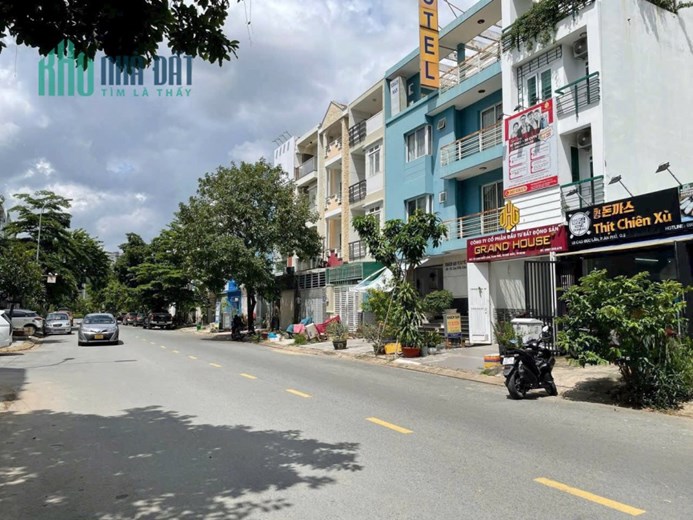 Chào Bán Gấp Căn Nhà Phố mặt tiền đường Cao Đức Lân phường An Phú, Quận 2