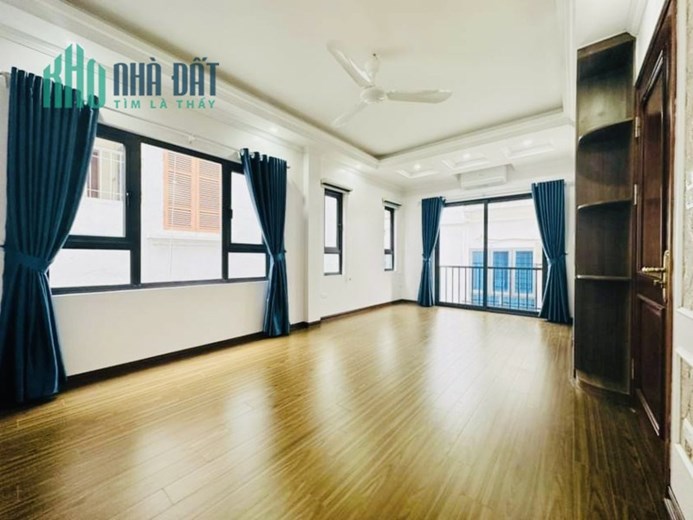 Siêu phẩm. Bán nhà phố Vương Thừa Vũ, Thanh Xuân. 40m2 x 6 Tầng. THANG MÁY. NỞ HẬU. 8 Tỷ.