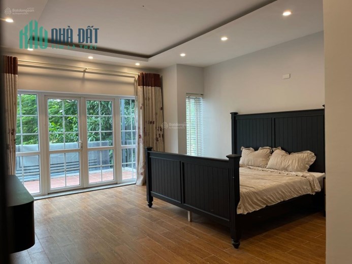 Chính chủ cho thuê nguyên căn villa tại khu đô thị Quang Minh - T. T Quang Minh - Mê Linh - Hà Nội
