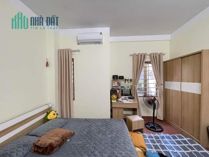 Bán nhà phố Đặng Văn Ngữ, ngõ nông, rộng gần 3m, nhà dân xây, 58m, 3PN, 6 tỷ