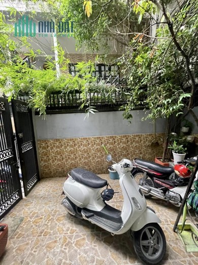 Bán Nhà Đẹp 4 Tầng Hồ Biểu Chánh QPN- HXH- 72m2- 4,8m x15m- Sát MT- Gần Sân Bay- Nhỉnh 10 Tỷ