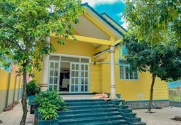 Cho thuê biệt thự mini màu Hoa Mặt Trời giáp Biconsi TP.Dĩ An, Bình Dương; 8tr/th; 0888800258