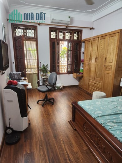 Chính chủ cần bán nhà phố Khương hạ DT 50m2, MT 4.2m, SĐCC, Đường ô tô tải chạy vòng quanh Giá chỉ