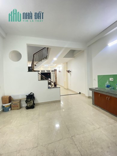 GIẢM 700TR NHÀ TĂNG NHƠN PHÚ B 110 M2  [ 5 X 22 ] 3 TẦNG 4 PN -3 WC 
Ô TÔ NGỦ TRONG NHÀ - HOÀN