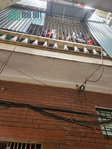 Chính chủ cần bán nhà phố Trần hữu Tước, Nguyên lương Bằng DT 28m2, MT 5m, SĐCC, ngõ 2m Giá rẻ 3.2