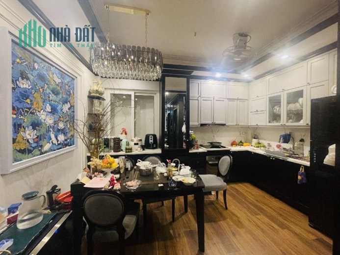 NHÀ ĐẸP - GIÁ TỐT - Cần Bán Nhà Đẹp Phân Lô TRẦN QUANG DIỆU - VÕ VĂN DŨNG,