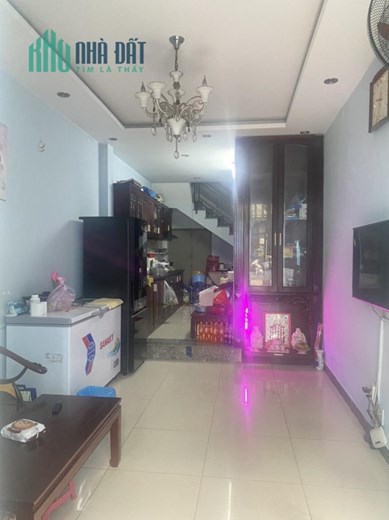 BÁN GẤP căn nhà HXH đỗ cửa CMT8 Trung tâm  Quận 10.