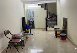 PHÂN LÔ Ô TÔ TRÁNH, 6 TẦNG KINH DOANH SẦM UẤT, CẠNH CHỢ GẦN BỆNH VIỆN , 25m, ,mt 3m, 5,5 tỷ