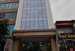 Cho thuê tòa nhà Văn Phòng mặt phố Nguyễn Khang DT 120m2 *9 tầng Mt 8m. Giá 8500USD/tháng