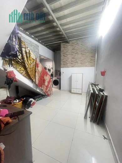 CHỈ HƠN 4 TỶ - MẶT TIỀN KINH DOANH TRẦN THỊ CỜ QUẬN 12 - 72M2, NỞ HẬU TÀI LỘC, 2 TẦNG BTCT.
