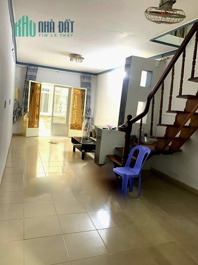 bán nhà gấp cần vốn làm ăn - Xô Viết Nghệ Tĩnh 47m 2lầu 3.5 x 13.5 giá 5.2 tỷ Phường 25 Bình Thạnh