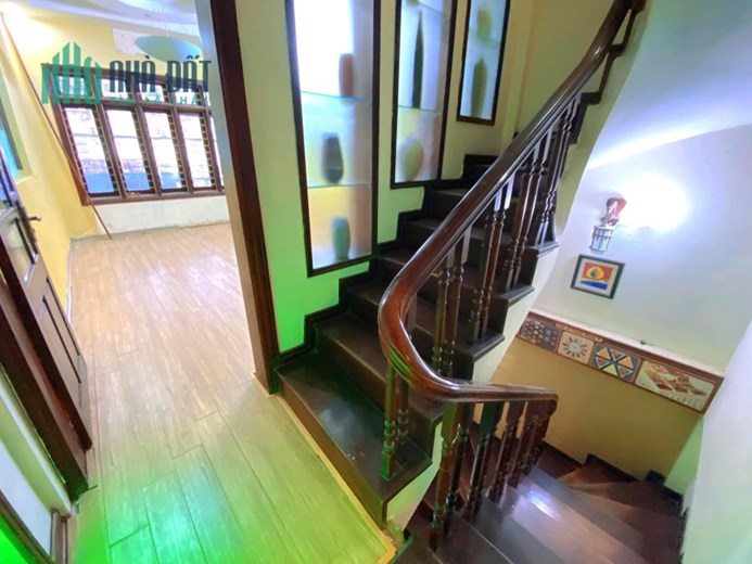 Bán Nhà Mặt Ngõ 165 Phố Dương Quảng Hàm 44m2 x 5 tầng, gara ô tô 4 phòng ngủ kết hợp kinh doanh