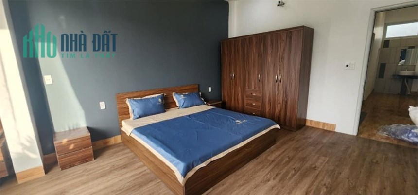 Nhà chi rẻ giữ.  Bán Nhà 3 tầng full nội thất kiệt oto trần đình Tri. Hoà minh liên chiểu.