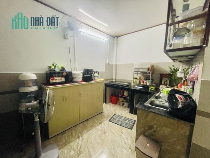 Bán Gấp Nhà Phú Thọ Hoà Tân Phú HXH vào nhà 56m2, Kế mặt tiền 2 Tầng 4 tỷ4