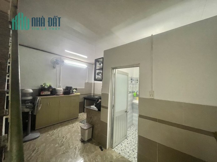 Bán Gấp Nhà Phú Thọ Hoà Tân Phú HXH vào nhà 56m2, Kế mặt tiền 2 Tầng 4 tỷ4