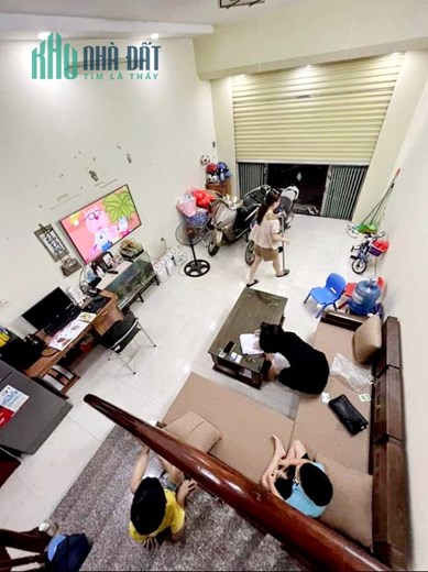 Chủ thiện chí giảm 200 triệu Văn Phú, Hà Đông, ngõ 3m ô tô gần, 32m x mt 3.8m, hơn 2 tỷ.