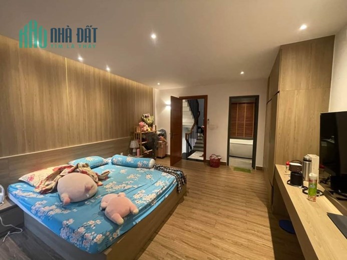 Ngộp Mặt Tiền Sơn Kỳ - AEon Tân Phú - 4x17m - 3 tầng BTCT