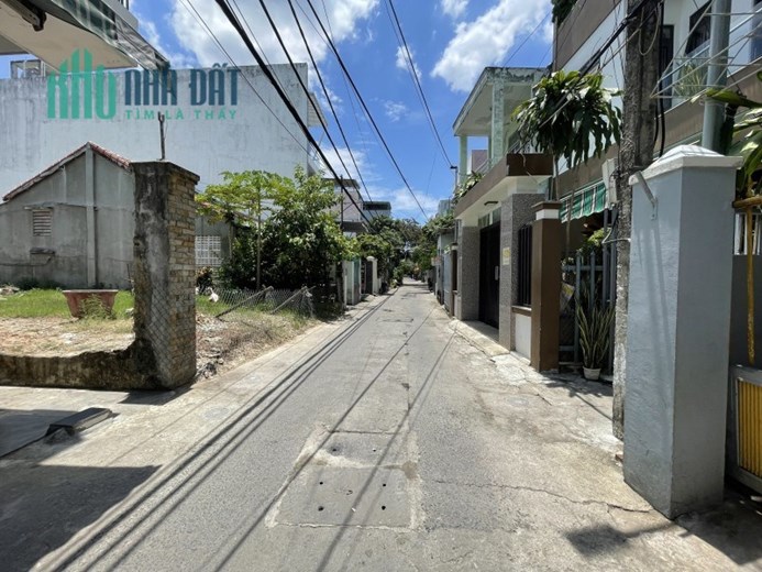 Nhà đất rộng 237m2 chỉ nhỉnh 8 tỷ giá rẻ TT Sơn Trà đường Lê Hữu Trác
