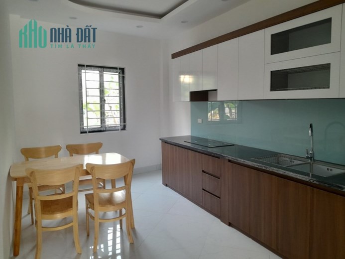 Bán Nhà Nguyễn Đức Cảnh 33m2,Thoáng, Nông, Thông 3.4tỷ,