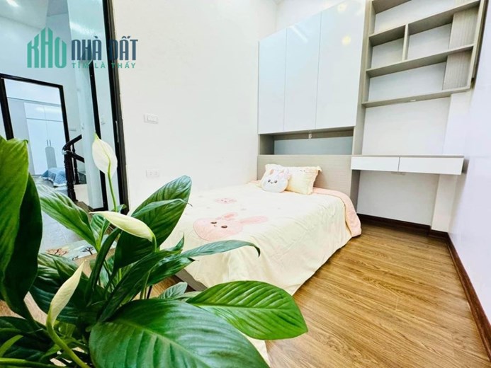 Bán nhà định công 50m2 x4 tầng,oto gần,ngõ 3m,giá 4,5 tỷ