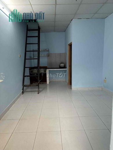 Chính chủ cho thuê Nhà 1 trệt, 1 gác đúc cho thuê ở Lê Tấn Quốc, p13, quận Tân Bình