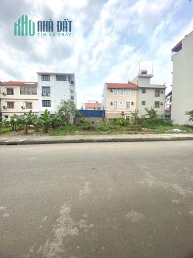 Bán lô đất biệt thự diện tích 655 M tuyến 2 Lê Hồn Phong Hải An