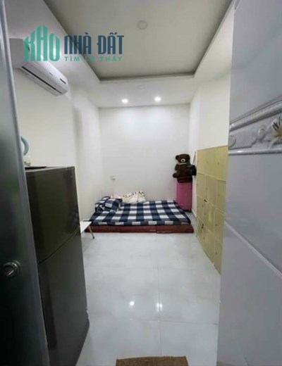 Cho thuê lại Phòng đầy đủ tiện nghi tại 384 Dương Bá Trạc, P1, Quận 8