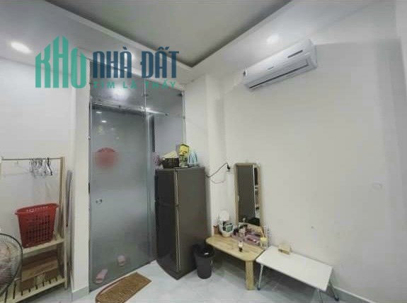 Cho thuê lại Phòng đầy đủ tiện nghi tại 384 Dương Bá Trạc, P1, Quận 8