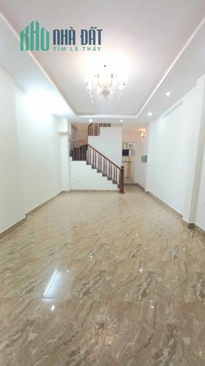 HIẾM. Bán nhà phố Cự Lộc, Thanh Xuân. TT NGÃ TƯ SỞ. NHÀ ĐẸP. Ở NGAY. 57m2 x 3 Tầng. Nhỉnh 5 Tỷ.