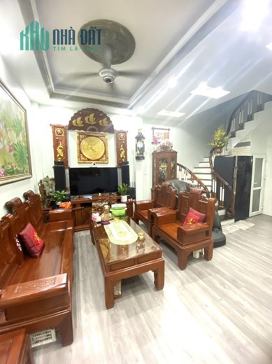 Bán Nhà Phố Nguyễn Lân 4.1 tỷ, 48m2, mặt tiền 4.5m, nhà 3 thoáng