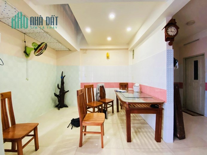Bán Nhà CHDV 4 Tầng Nguyễn Du P7- 68m2- Ngang Rộng 10,5m- Sát MT- Gần Chợ GV- Giảm Chỉ Nhỉnh 7 Tỷ