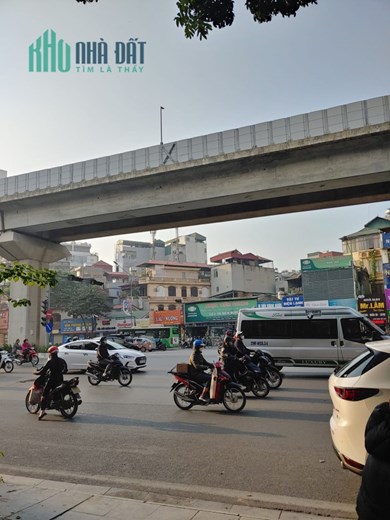 MẶT PHỐ NGUYỄN TRÃI - VỈA HÈ 7M- 4 TẦNG -NHỈNH 5 TỶ