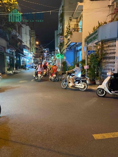 Mặt tiền kinh doanh gần ngã tư Bảy Hiền - 10 tr/th