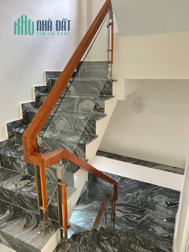 💥 Nhà đẹp 2MT hẻm 8m sát bên đường Lý Thường Kiệt, 5pn