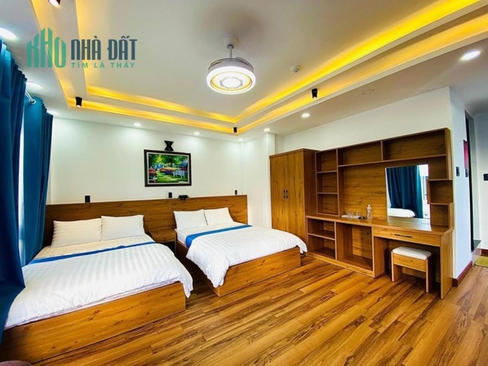 Bán Khách sạn Đà lạt, mặt tiền đường Hai Bà Trưng, diện tích 73m, đà hoàn công, pháp lý rõ ràng, Hạ