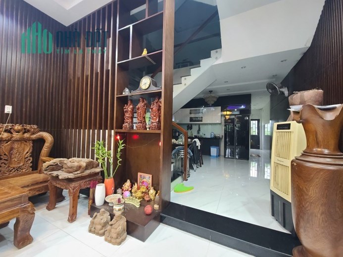 ► Nhà mặt tiền đường 7.5m Đồng Trí gần Tôn Đức Thắng, 90m2, Mới đẹp, xịn sò