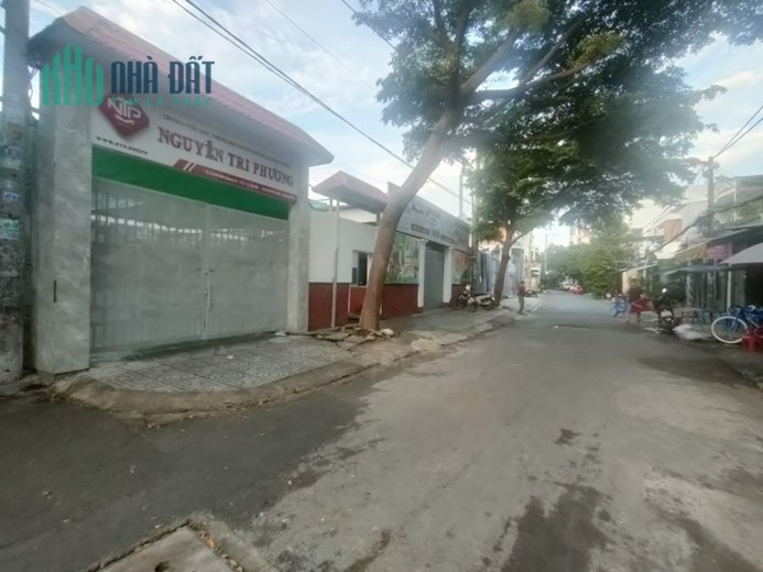 Bán nhà 1/ Hẻm xe hơi 7 chỗ, Bùi Quang Là, 5x12m, vuông đẹp chỉ 4.95 tỷ TL