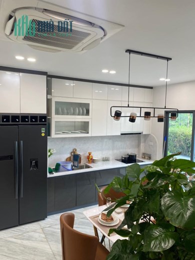 Nhà phố xây sẵn Thuận An,Bình Dương 1 trệt 2 lầu, DT 70m2, 3PN, 3wc, chỉ 2.4 tỷ