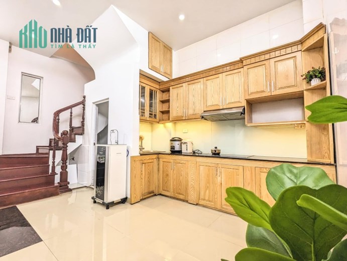 SIÊU PHẨM ĐƯỜNG LÁNG! Nhà đẹp dân xây, ngõ rộng, thoáng, nội thất xịn!!!!